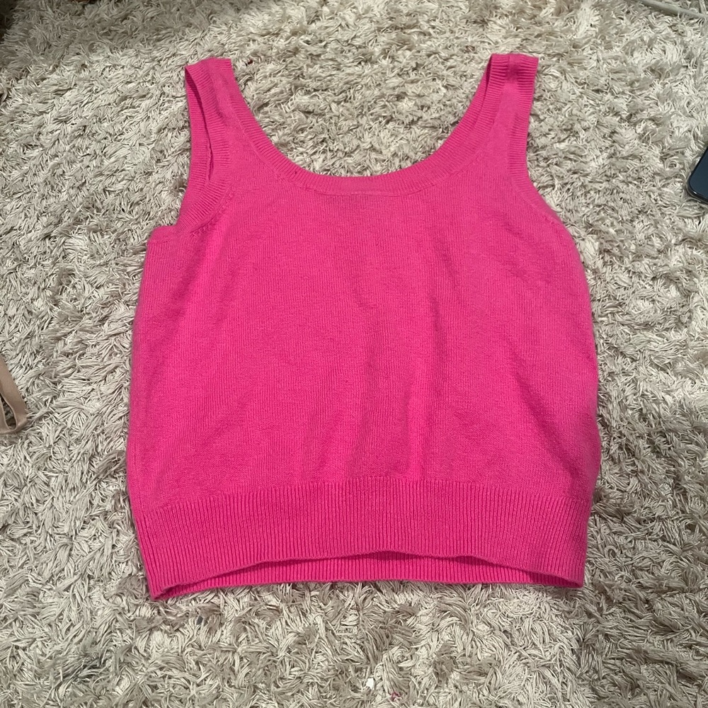 GAP Pink Tank Top - Picture 3 of 3